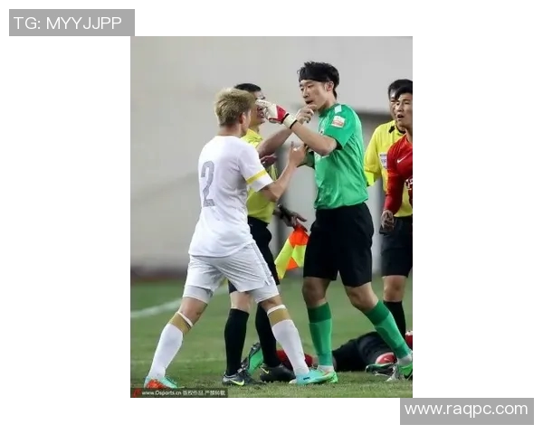 伊波罗主场迎战客利尔达全力争胜展现球队实力与斗志