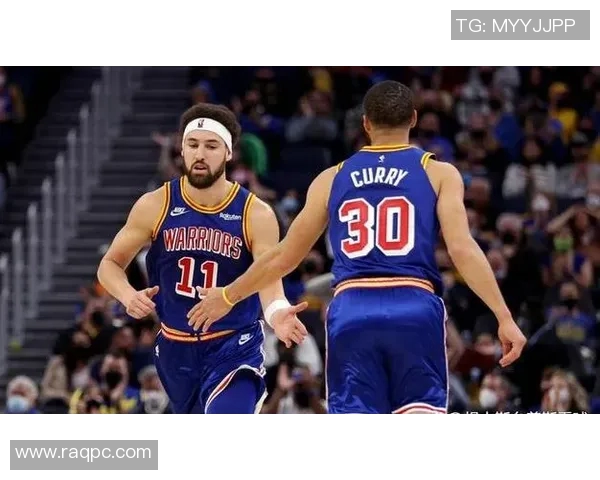 克莱汤普森的篮球传奇之路与勇士队的辉煌成就分析