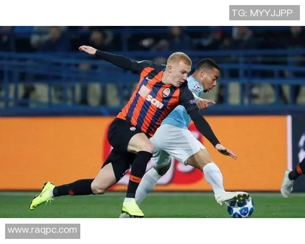 克鲁塞罗与戈竞技激战正酣谁能在这场对决中笑到最后