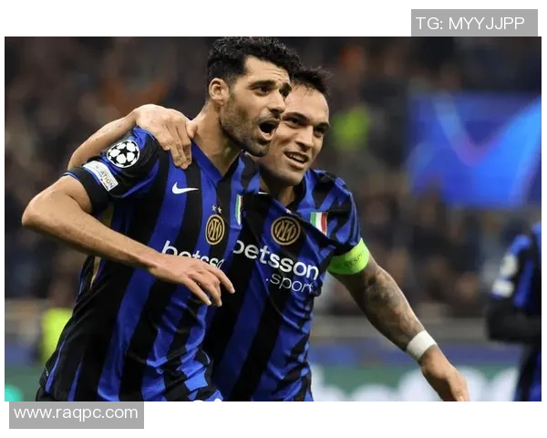 巅峰巴萨与米兰王朝的对决：足球历史上的传奇交锋与荣耀传承