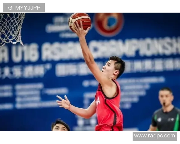 陈林坚的篮球之路:从青涩少年到职业球员的成长历程与奋斗精神 陈林坚的篮球之路:从青涩少年到职业球员的成长历程与奋斗精神