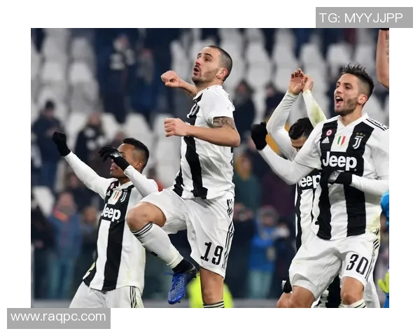 千禧年之战AC米兰与尤文图斯的经典对决回顾与分析