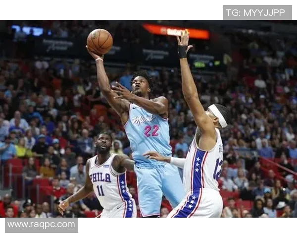 吉米巴特勒带领热火队再创辉煌展现领袖风范与不屈精神