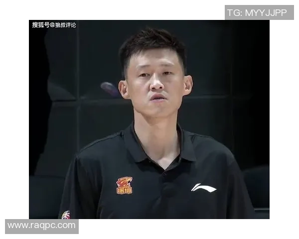 周鹏：从篮球场上的拼搏者到生活中的坚韧榜样，见证奋斗与坚持的力量